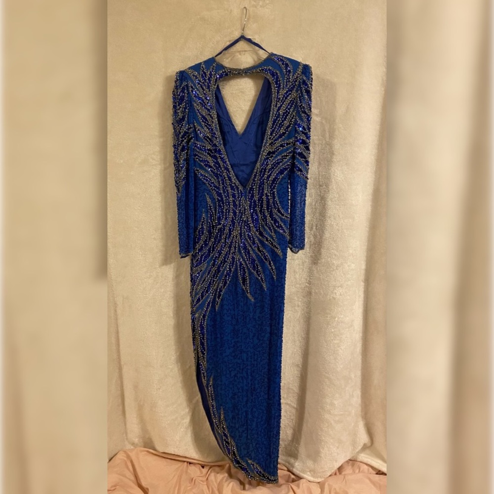 SOLD Sho Max 100% Silk Blue Beaded Dress - Picture 3 of 7